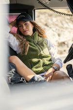 Kingsley Vest Woman